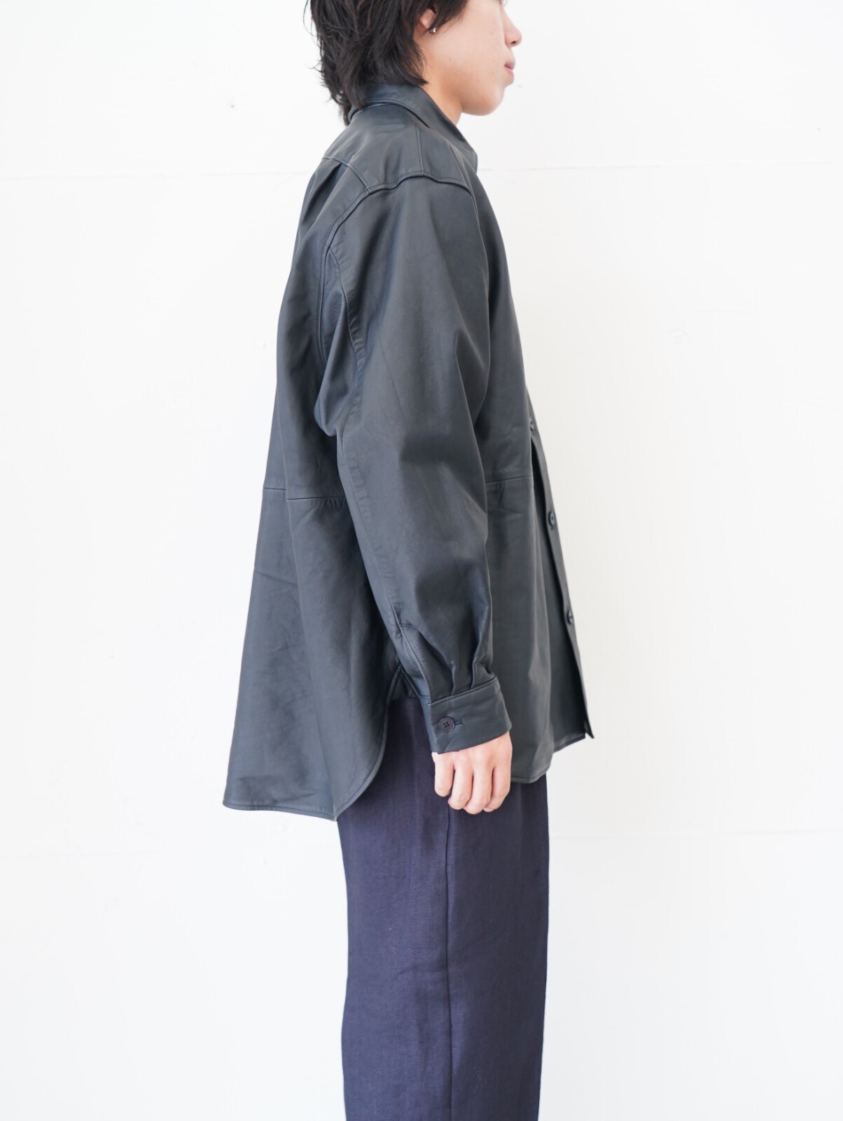 Blanc YM 女士 & 男士 Paper Cow Leather Wide Shirt 图片17