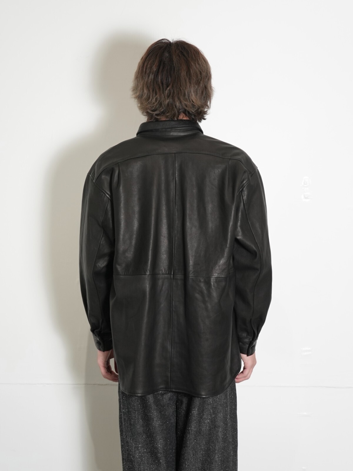 Blanc YM 女士 & 男士 Paper Cow Leather Wide Shirt 图片12