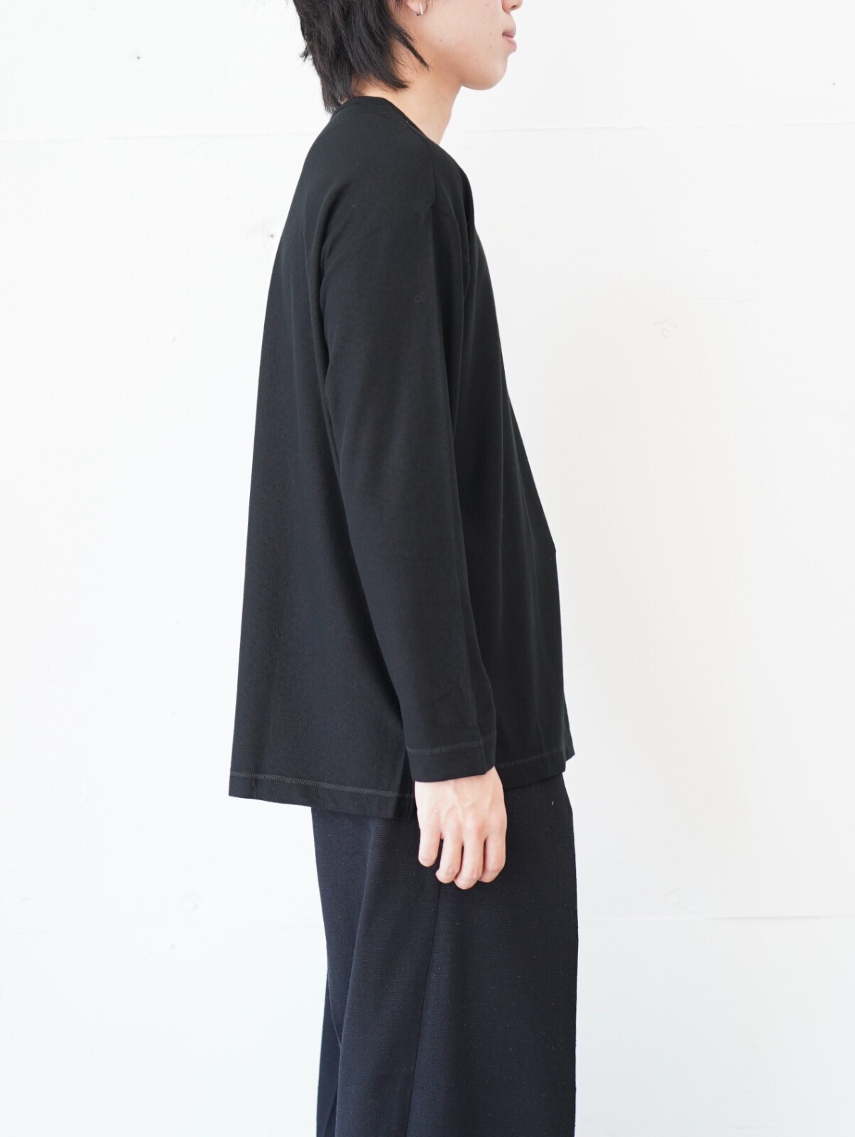 CURLY&Co. 여성 & 남성 CASHMERE SILK L/S TEE 이미지2