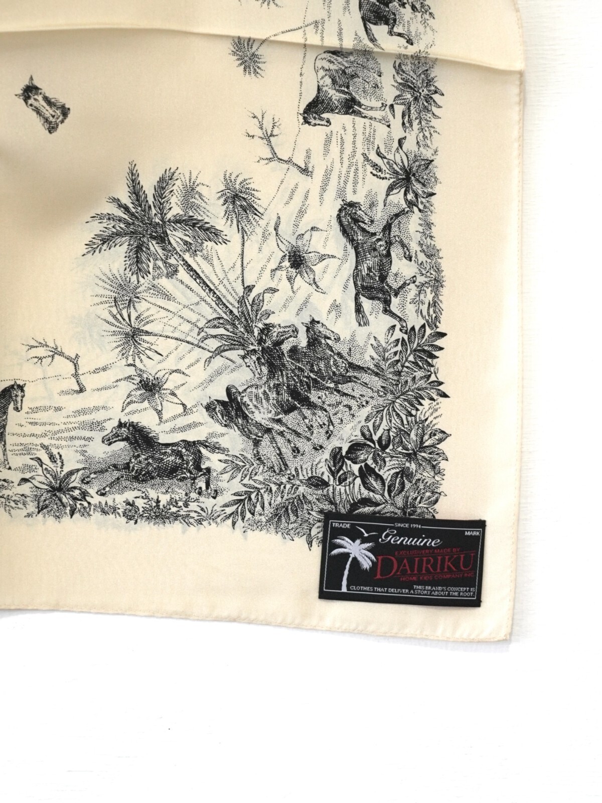 DAIRIKU 女裝 & 男裝 "Horse" Silk Scarf  圖片2