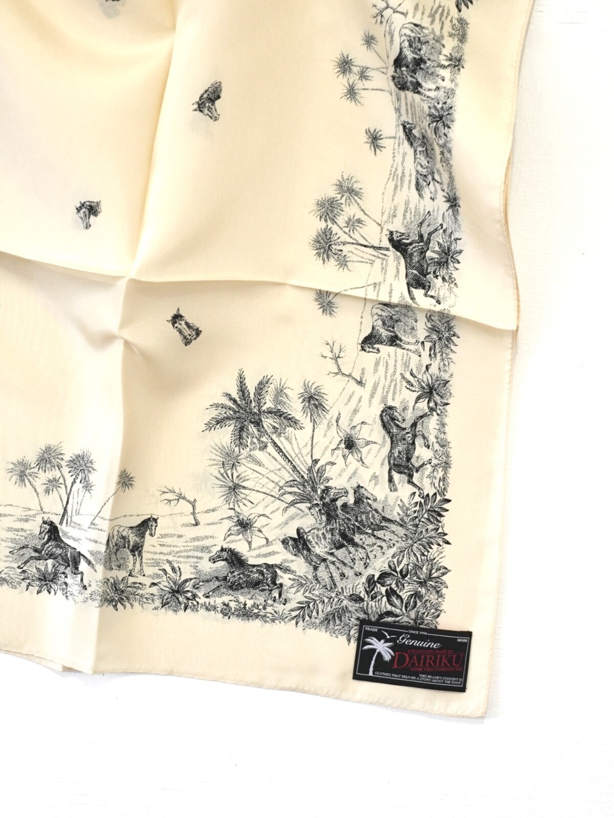 DAIRIKU 女裝 & 男裝 "Horse" Silk Scarf  圖片4
