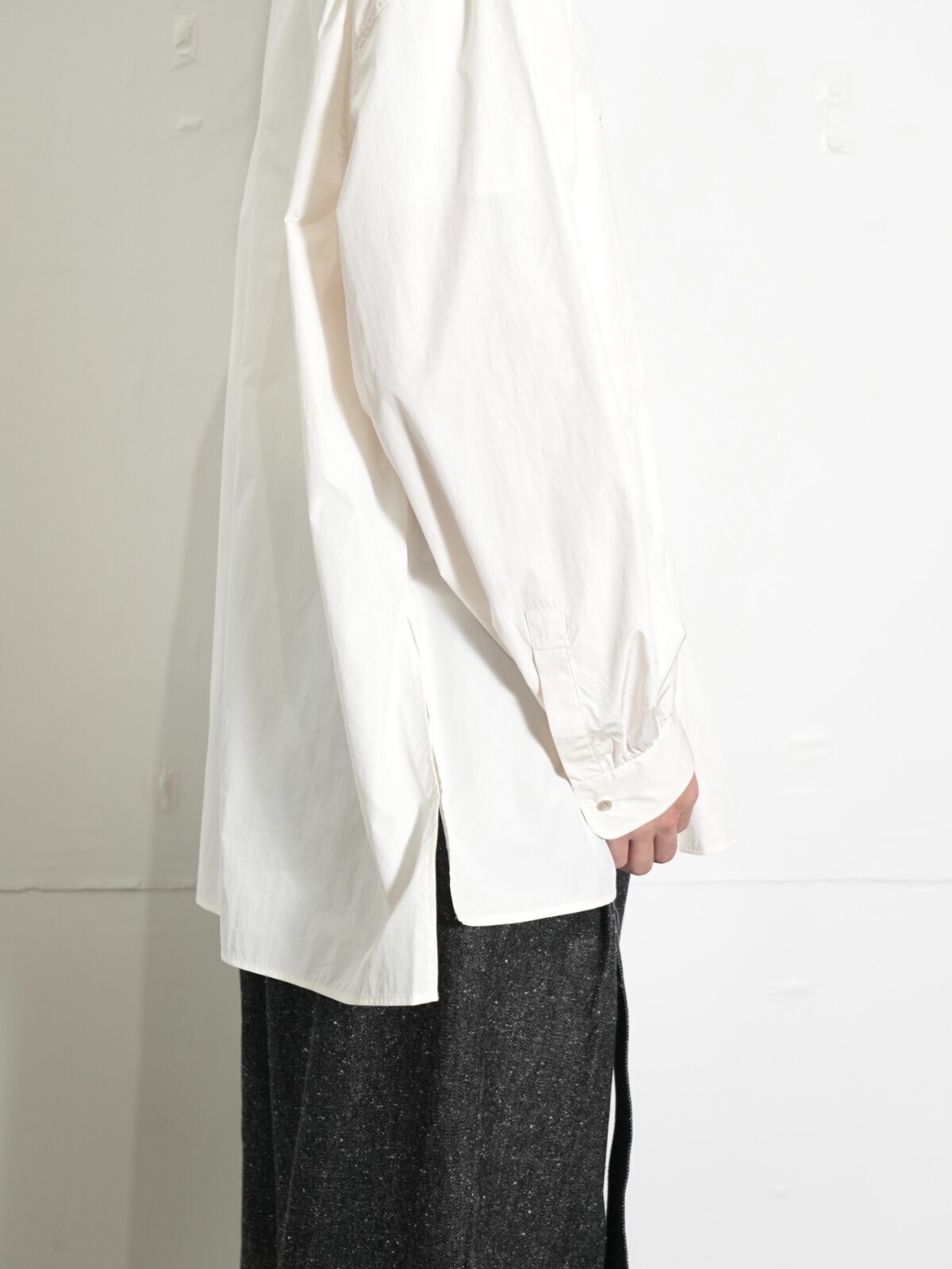 AXIS WOMENS & MENS Over Size Pull Over Shirts IMAGE10