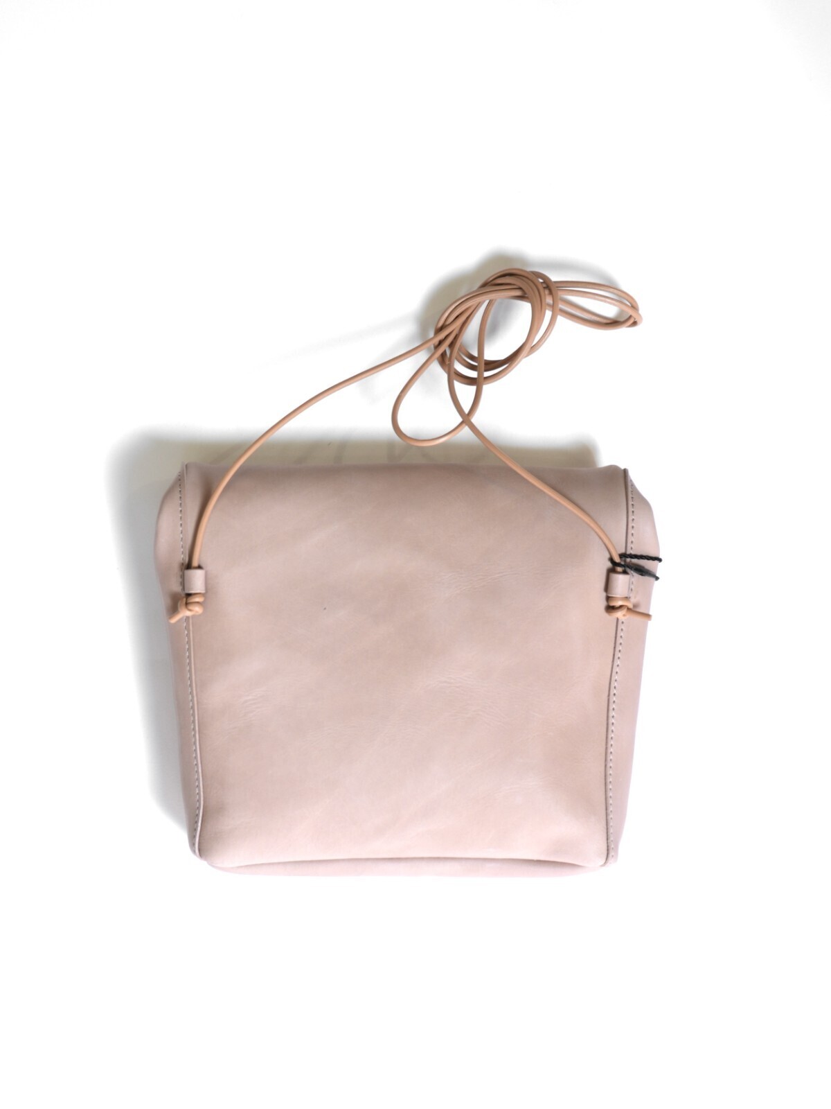 BELPER WOMENS & MENS WALK AROUND BAG IMAGE8