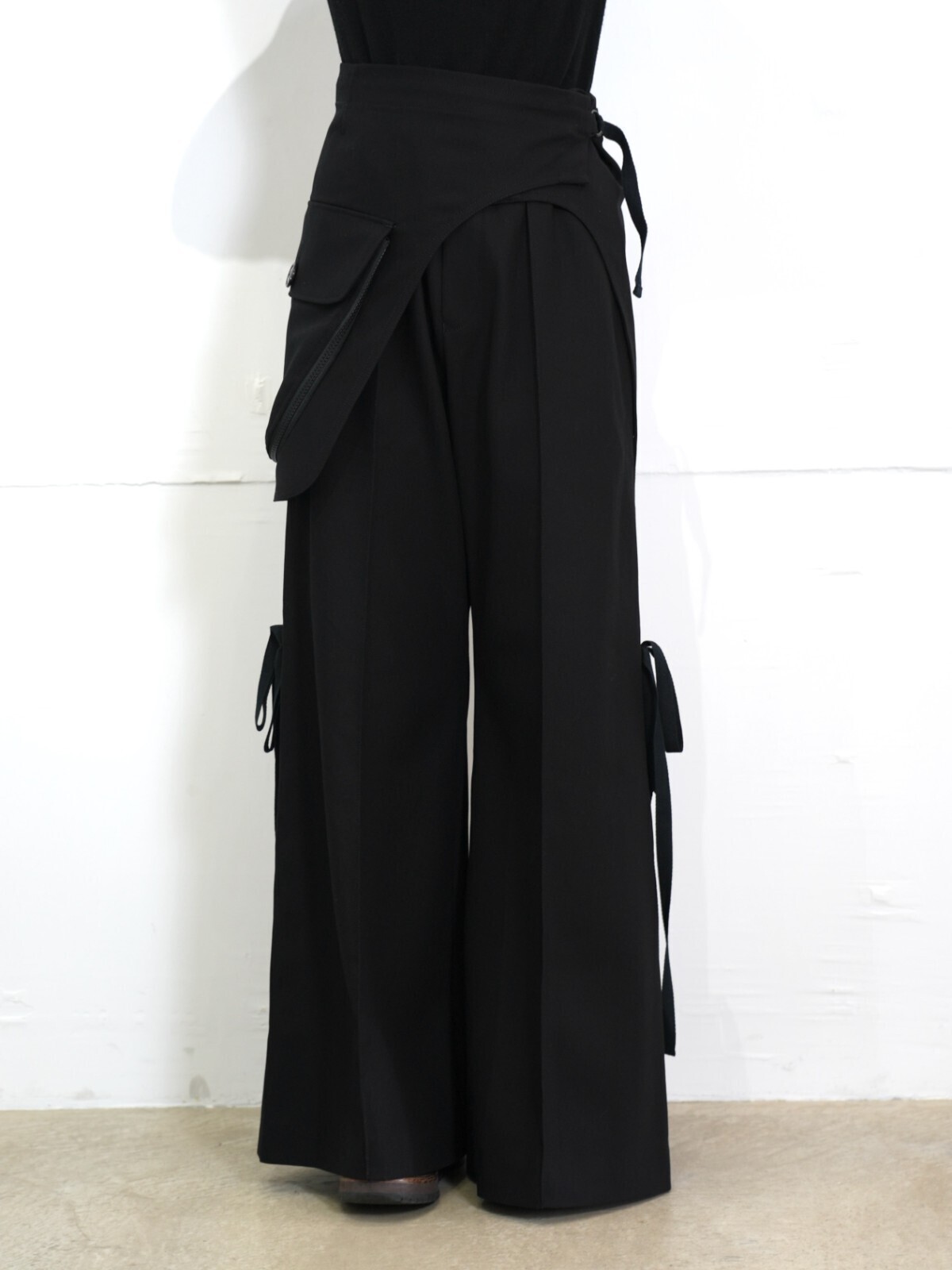 mister it. 여성 & 남성 Irene-aft (24SS PANTS) 이미지9