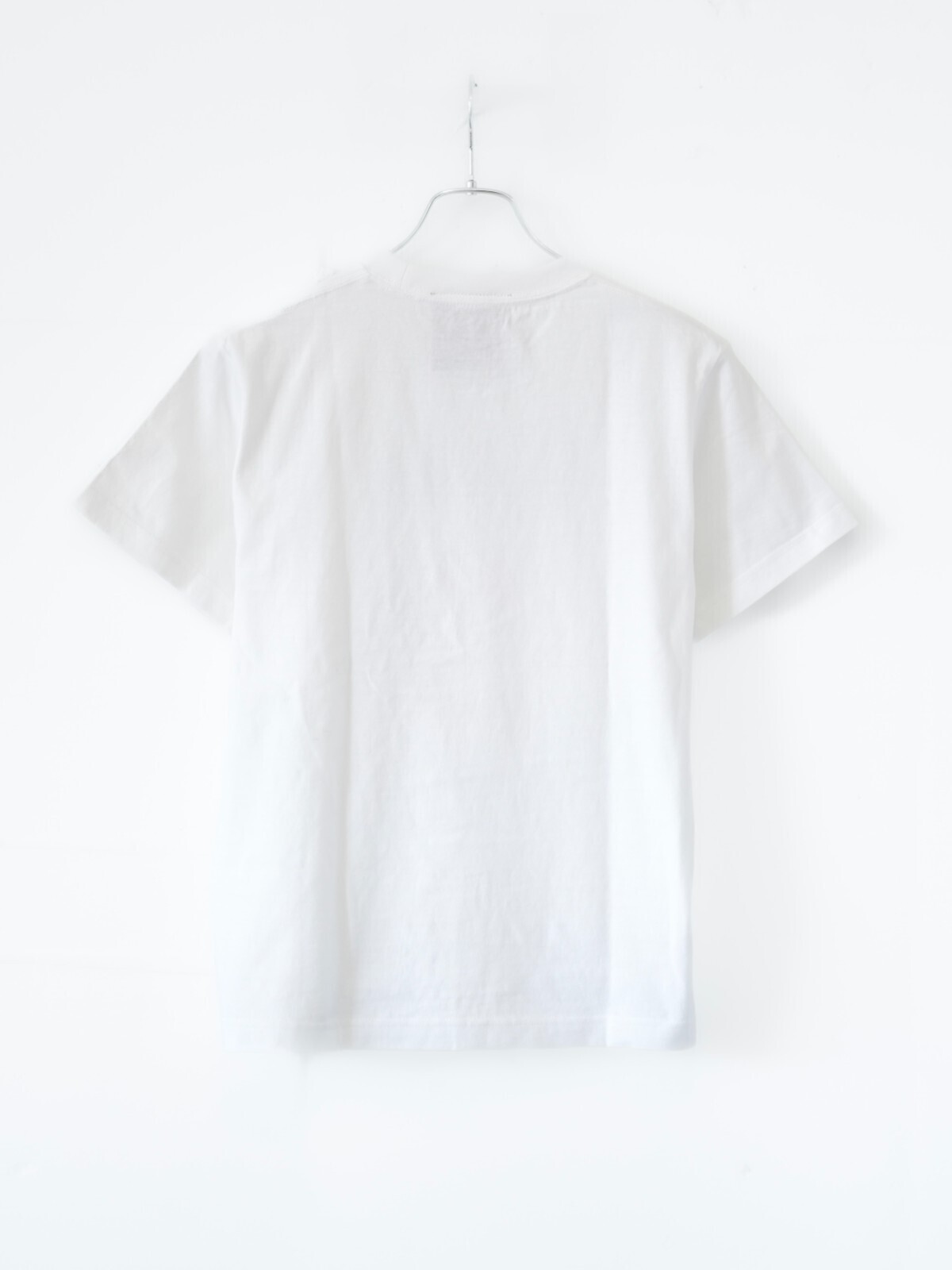 mister it. WOMENS & MENS Klaudia-aft (24SS T-shirt) IMAGE6