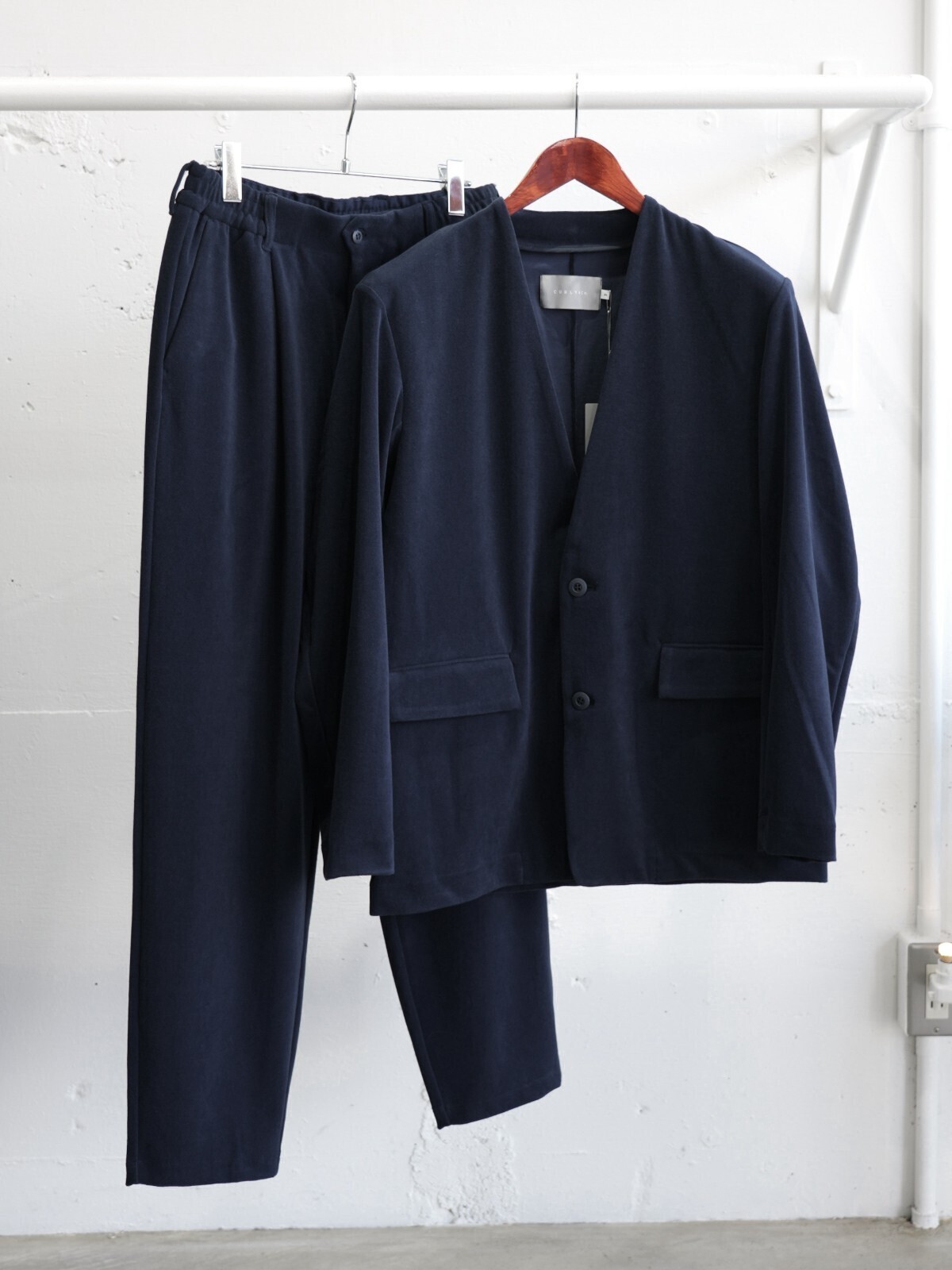CURLY&Co. 女裝 & 男裝 HIGH GAUGE PILE TAPERED TROUSERS 圖片12