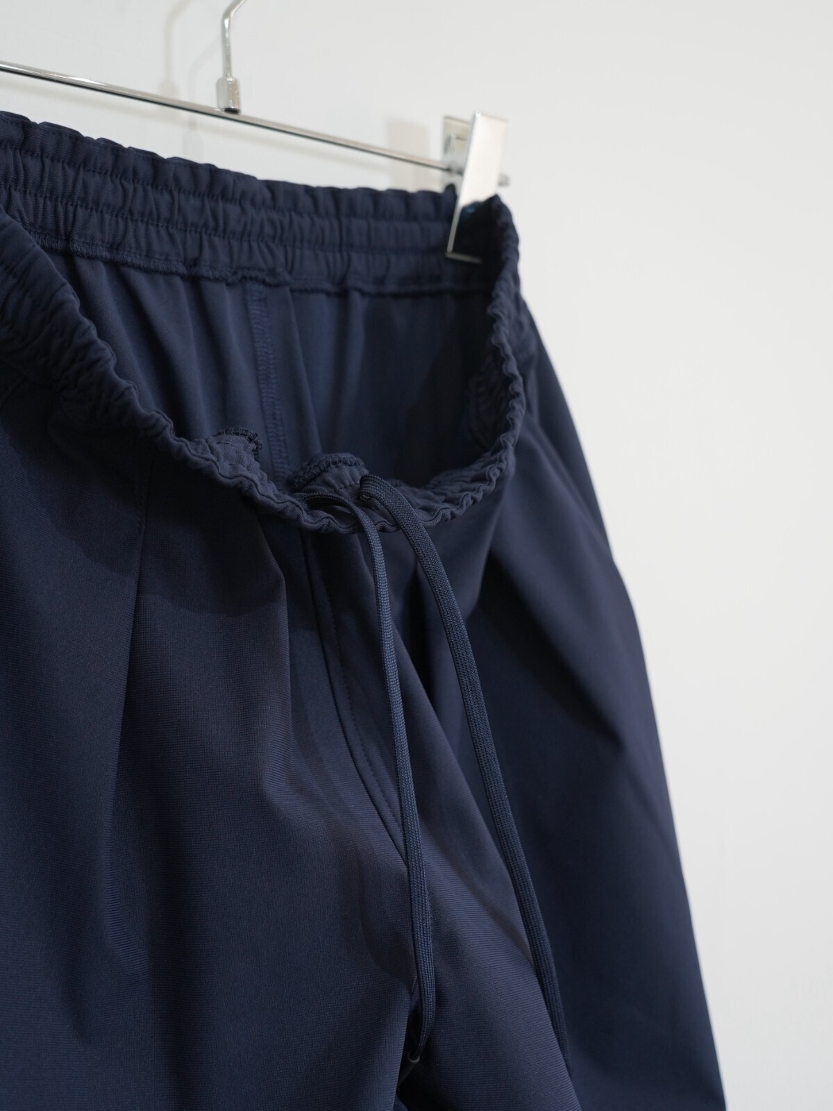 CURLY&Co. 여성 & 남성 SORONA TRICOT WIDE PANTS 이미지12