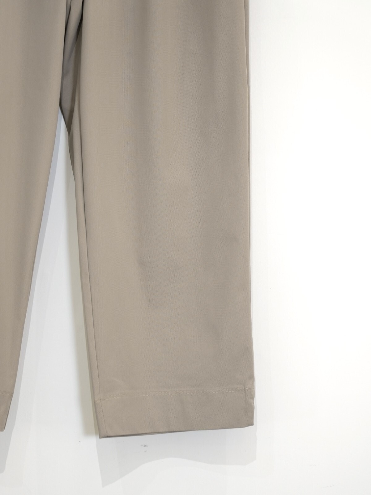 CURLY&Co. 여성 & 남성 SORONA TRICOT WIDE PANTS 이미지18