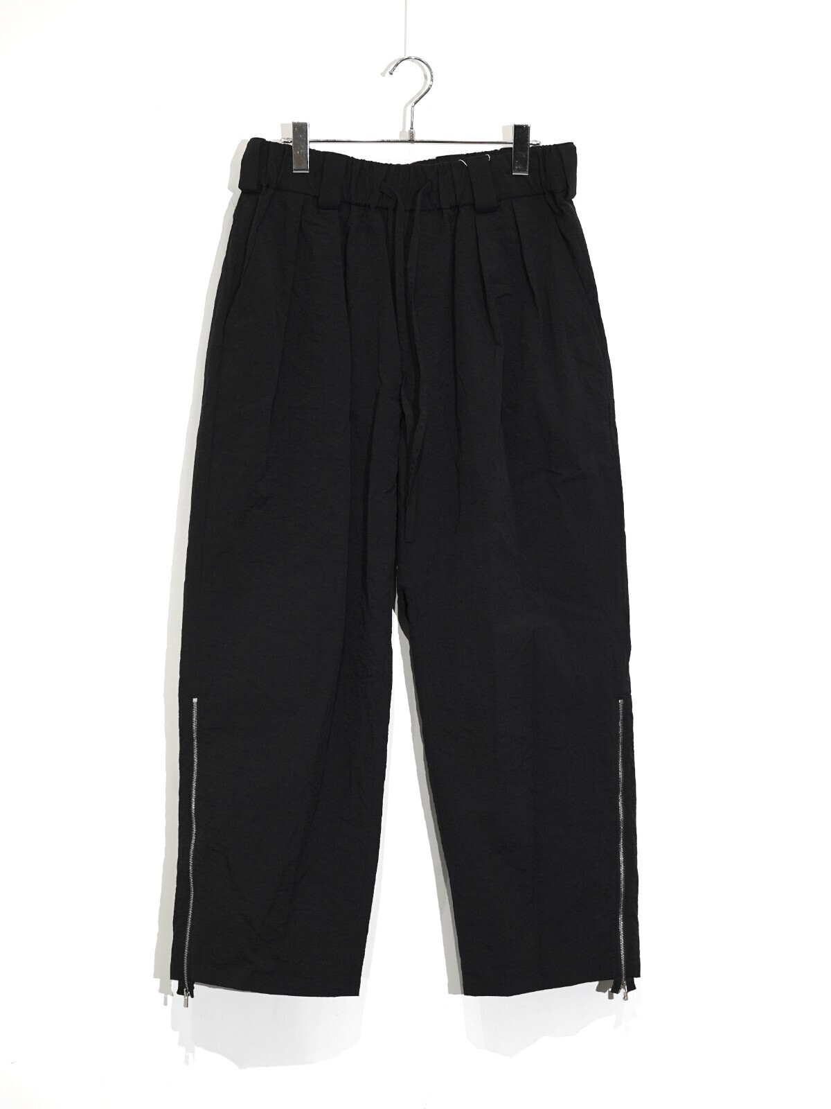 Blanc YM WOMENS & MENS Crispy Nylon Zip Up Pants IMAGE13