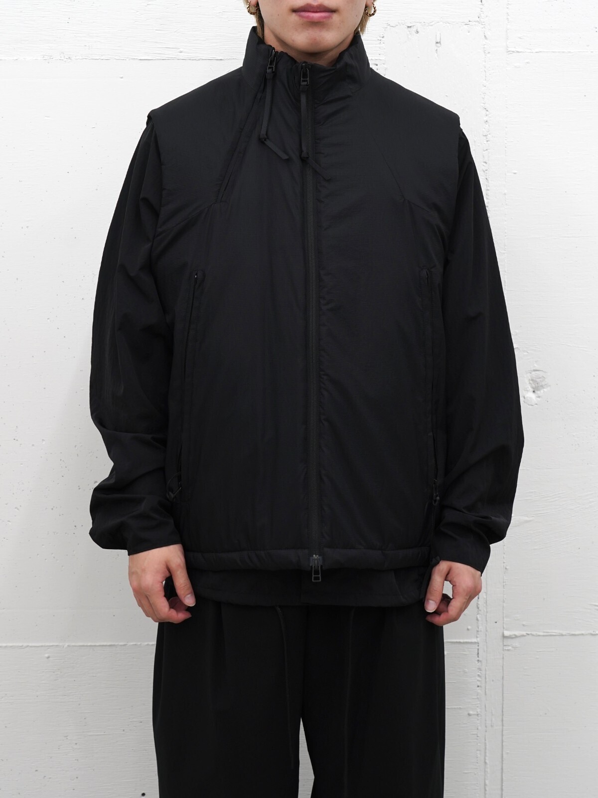 Product Twelve MENS Primaloft Puffer Vest IMAGE8