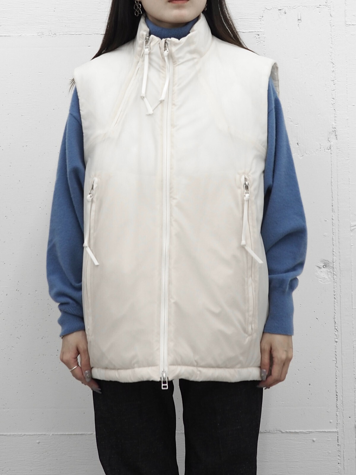 Product Twelve MENS Primaloft Puffer Vest IMAGE13