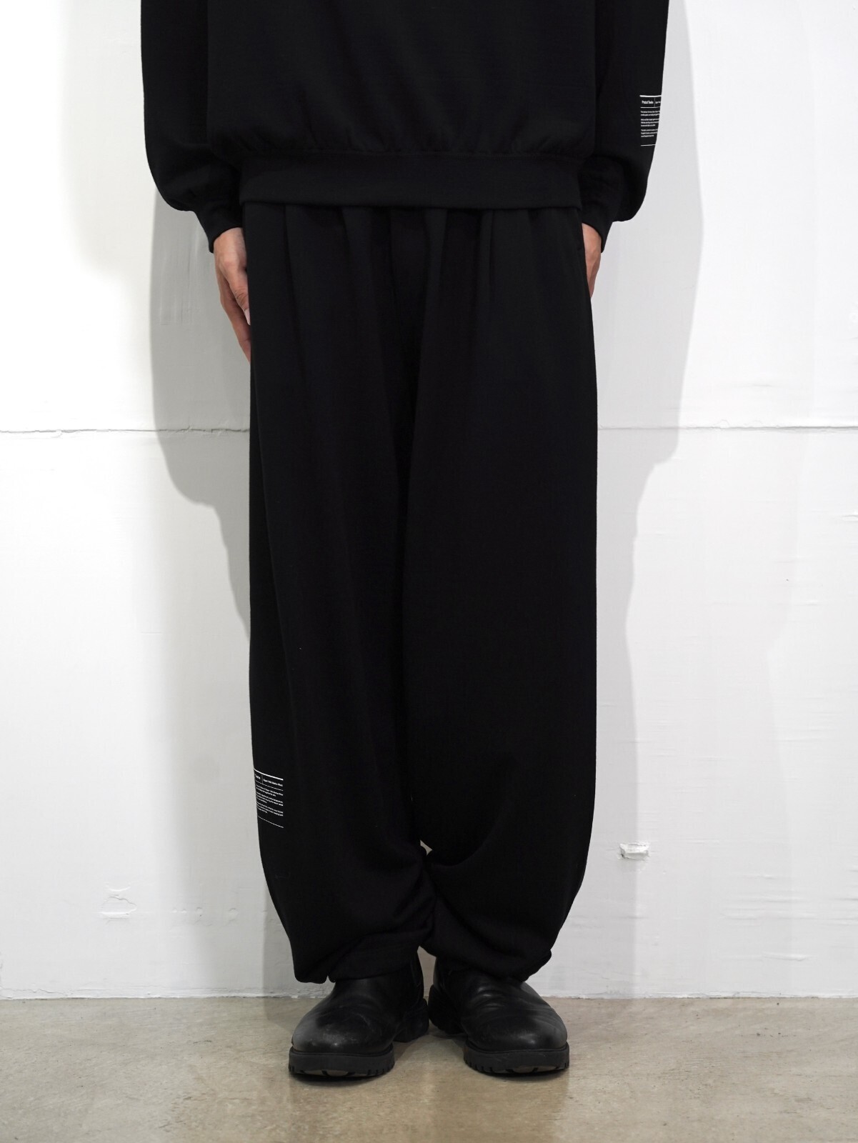 Product Twelve MENS Super 140'S Melino Wool Sweat Pants IMAGE2