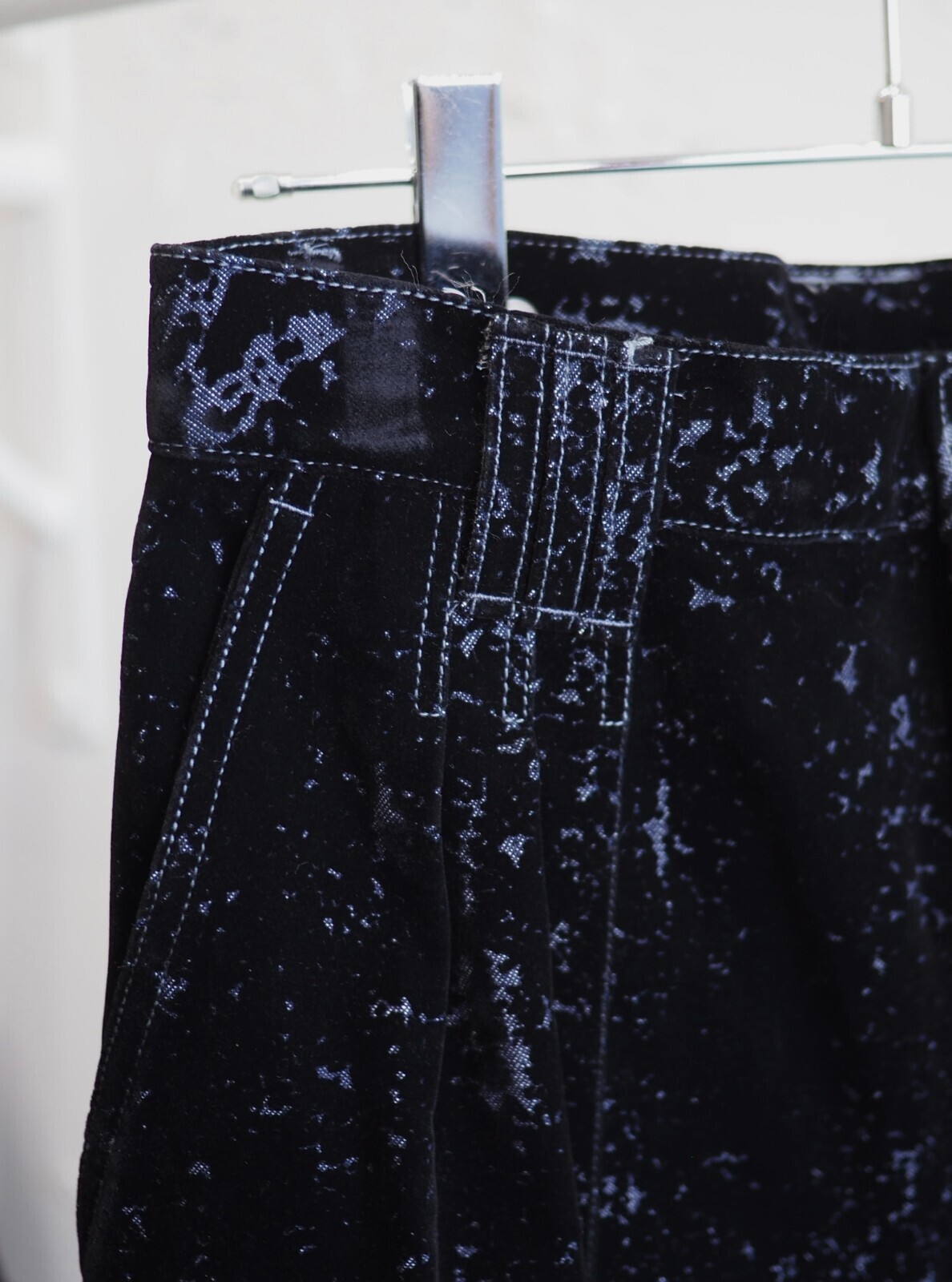 ヨーク メンズ フロッキープリントデニムワイドレッグバギーパンツ 画像10