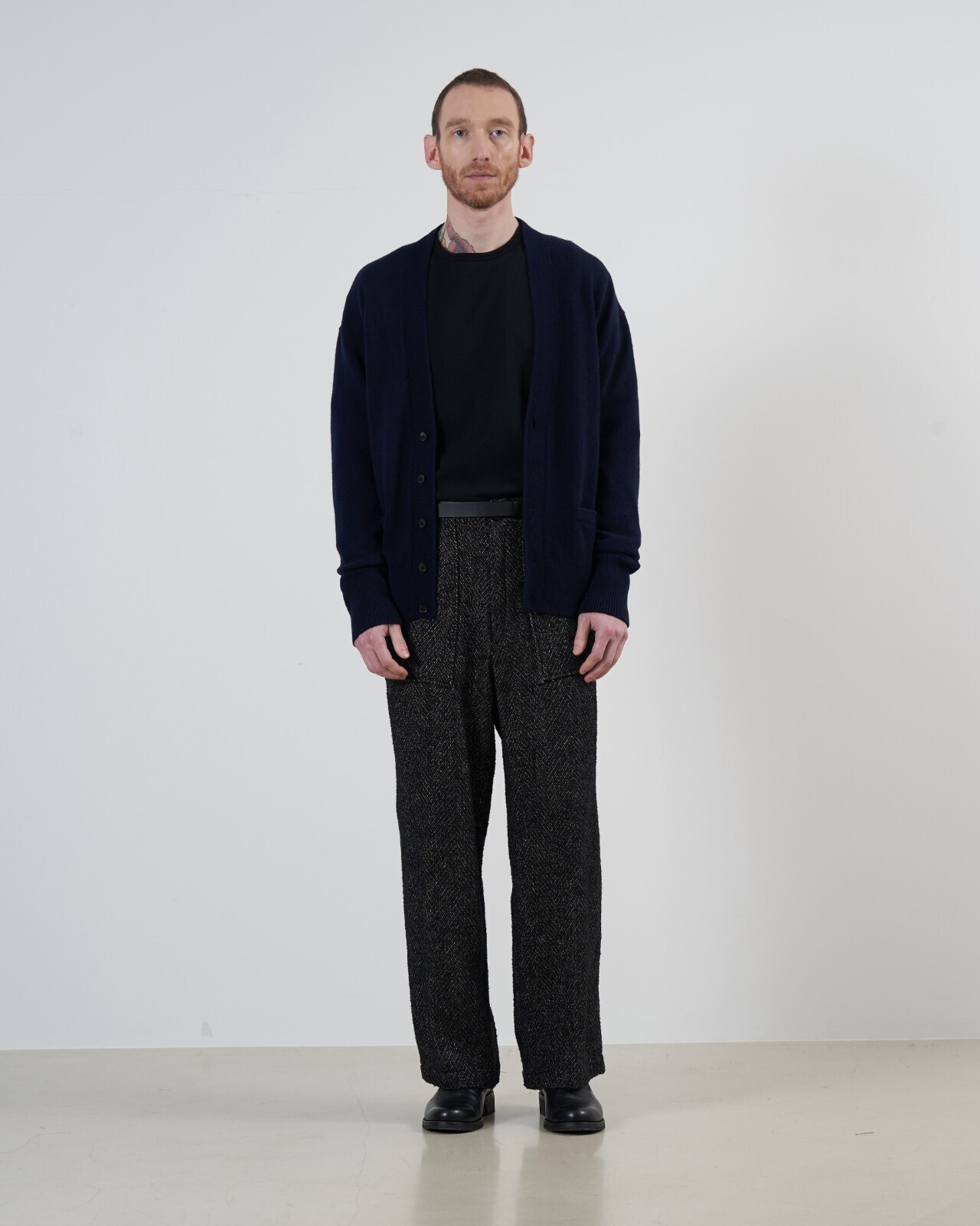 YOKE 남성 PAINTED ELBOW PATCH CARDIGAN 이미지17