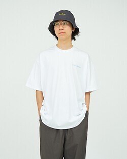 フレッシュサービス レディース & メンズ コーポレートプリントTシャツ"TM" 写真3