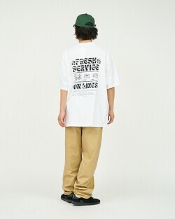 フレッシュサービス レディース & メンズ コーポレートプリントTシャツ ”ON LINES” 写真9