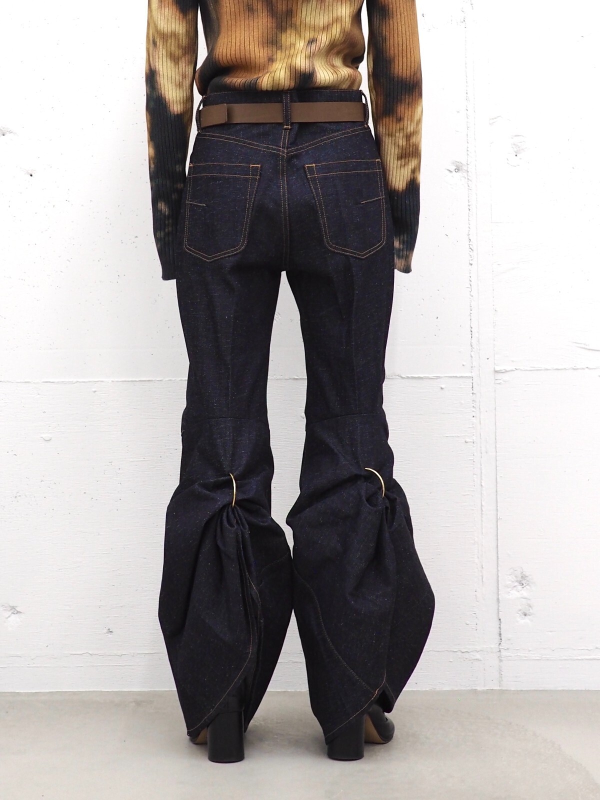 Who want it. デニムパンツ Who want it.
