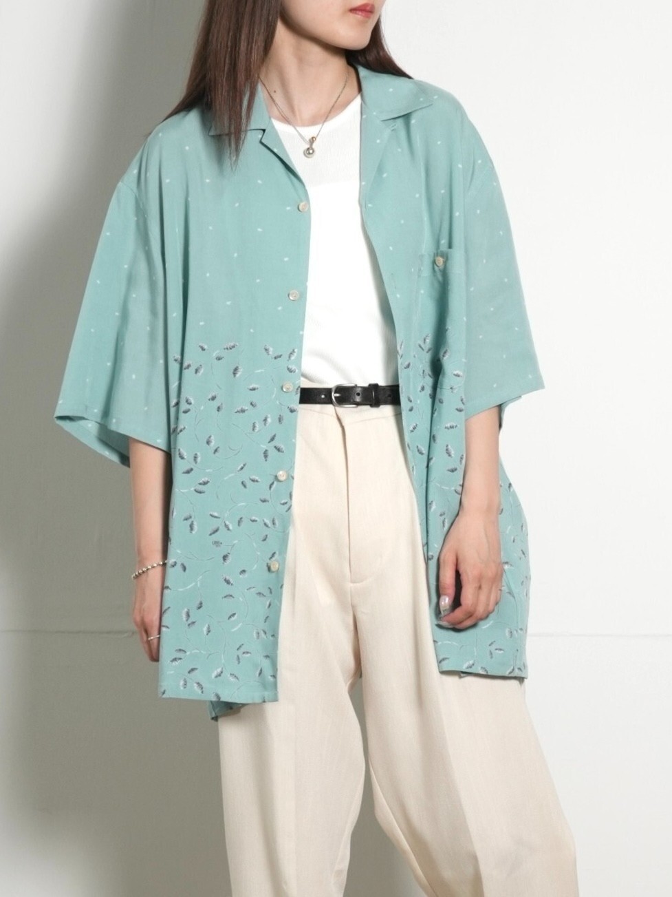 SEVEN BY SEVEN、FUJI、mister it. 여성 OUTFIT ｜Photo 2