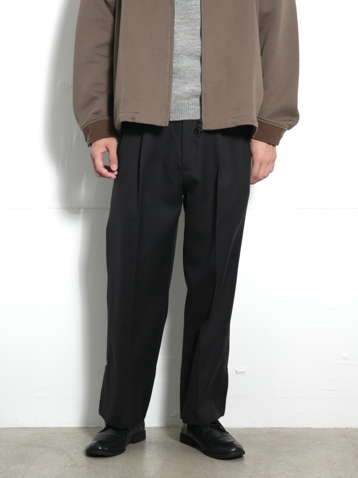 CURLY&Co.、Blanc YM 男裝 OUTFIT ｜Photo 3