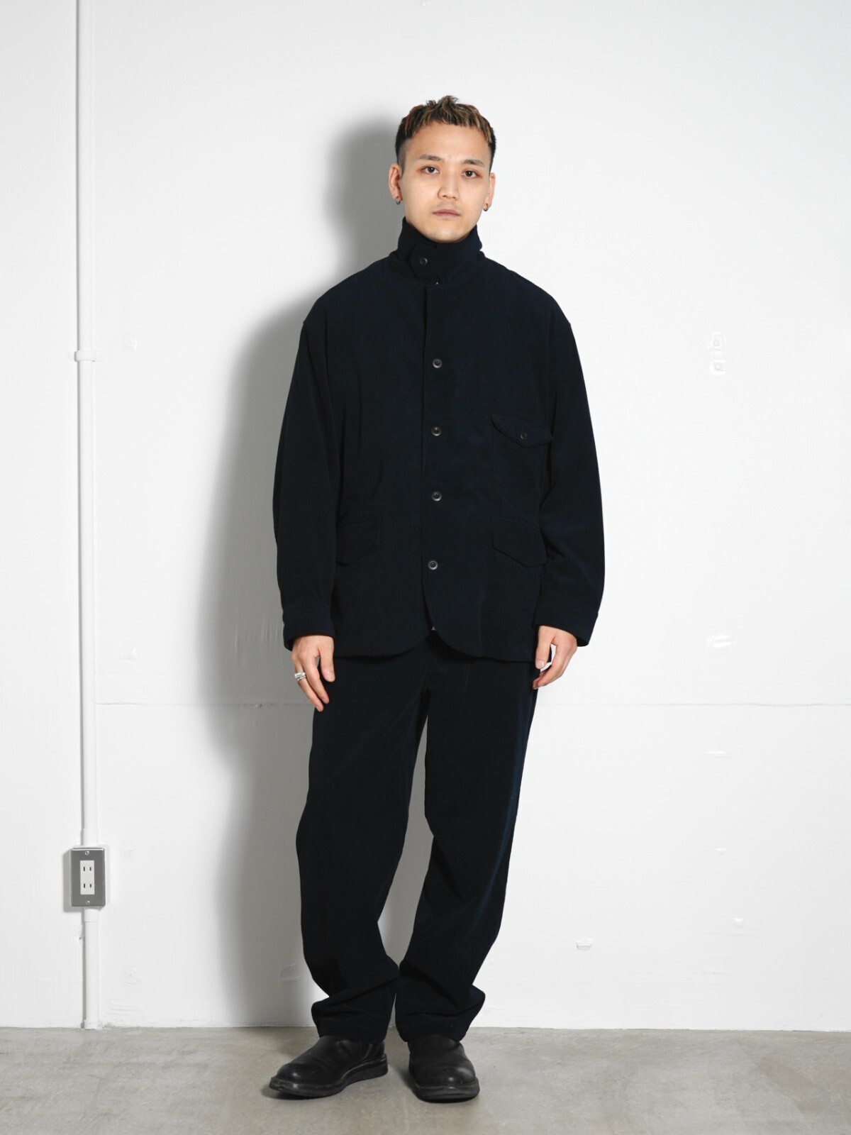 フレッシュサービス(FreshService)のメンズコーディネート｜写真2