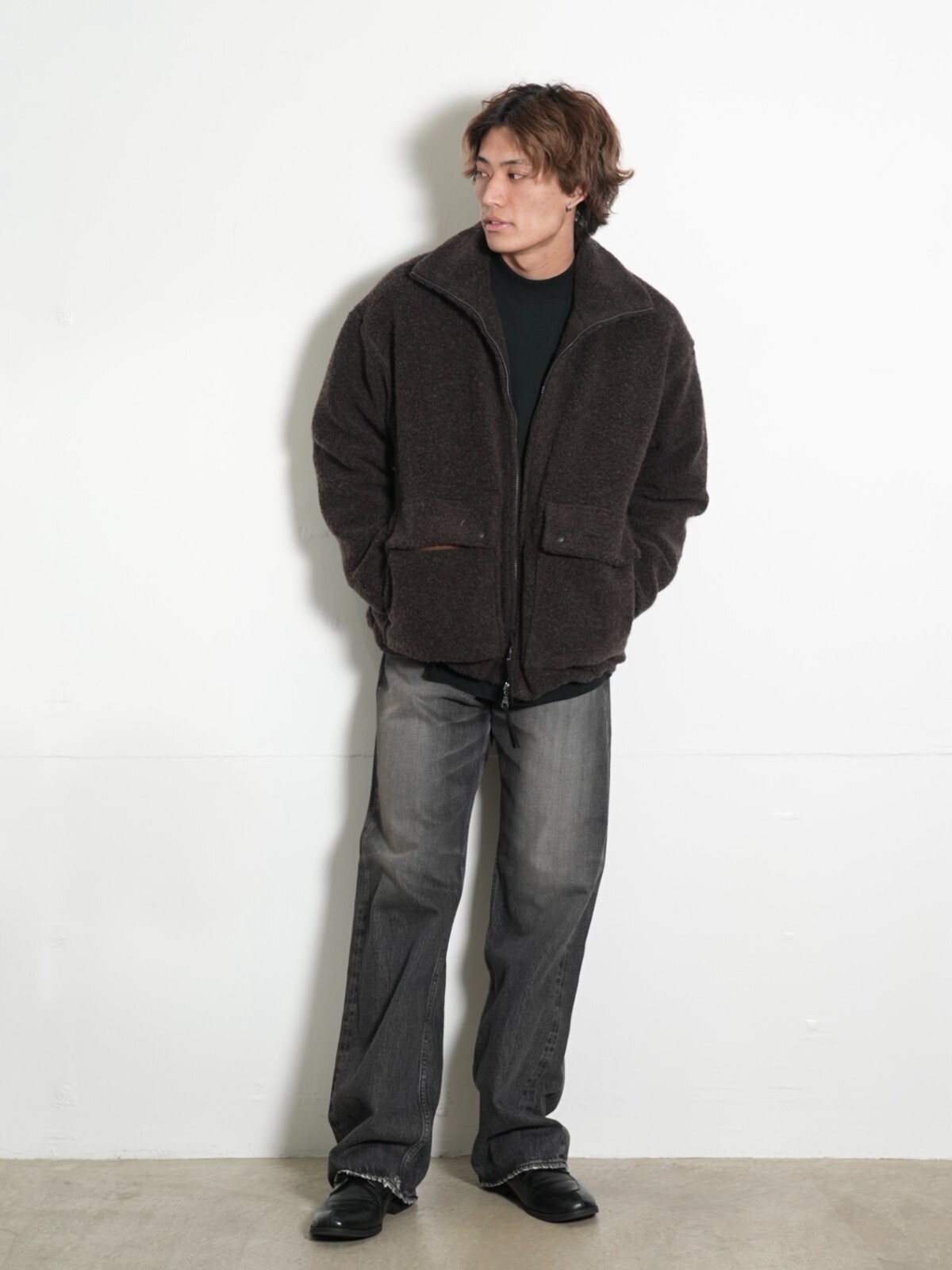 DAIRIKU、CURLY&Co. 남성 OUTFIT ｜Photo 2