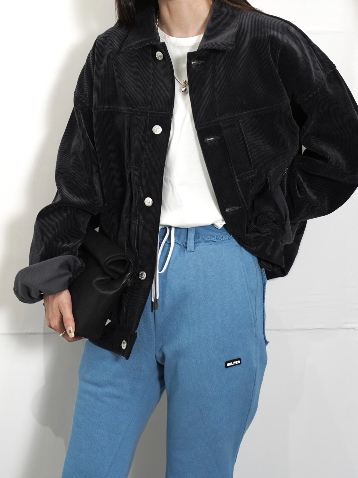 SEVEN BY SEVEN、CURLY&Co.、BELPER、Jalan Sriwijaya 여성 OUTFIT ｜Photo 3