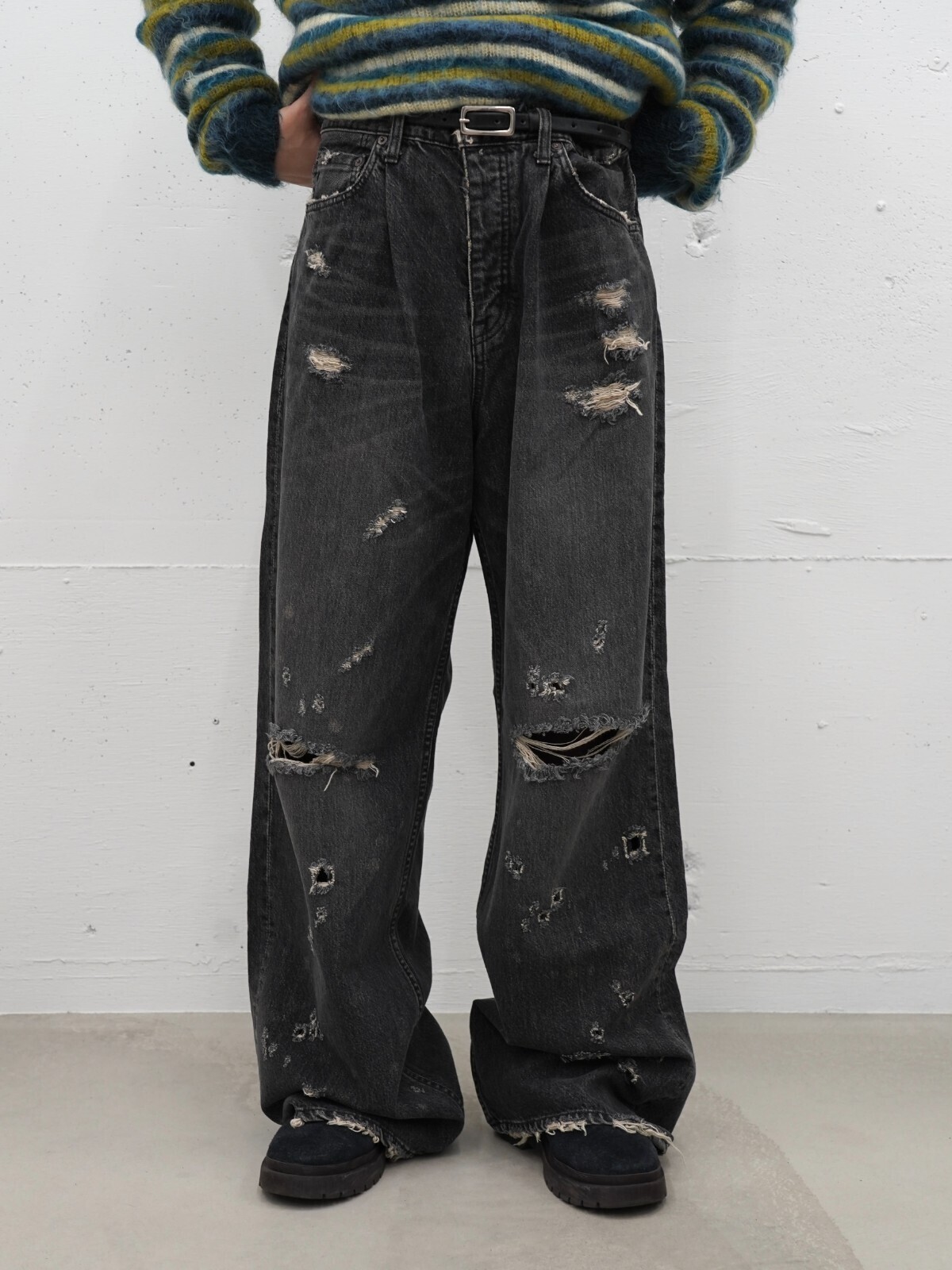 ヨーク(YOLK)、ダイリク(DAIRIKU)、ミスターイット(mister it.)のメンズコーディネート｜写真3