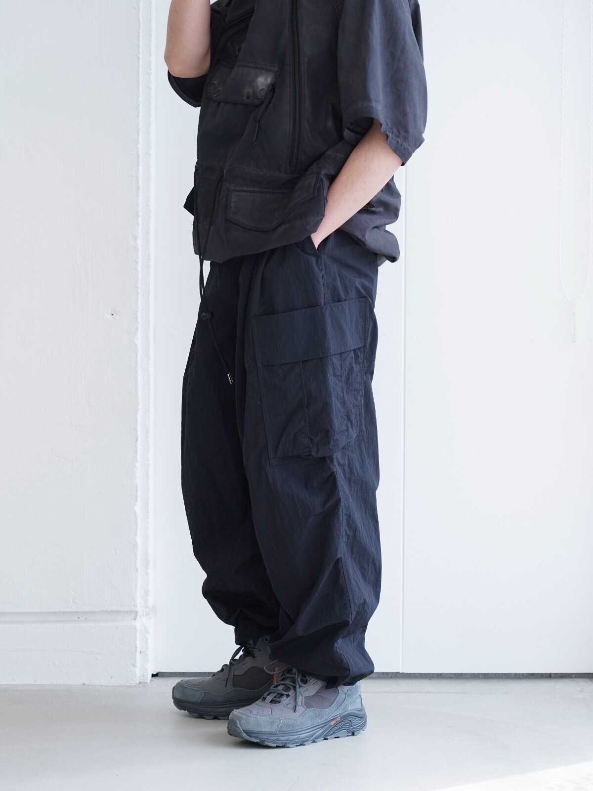 プロダクトトゥエルブ(Product Twelve)、フレッシュサービス(FreshService)のメンズコーディネート｜写真5