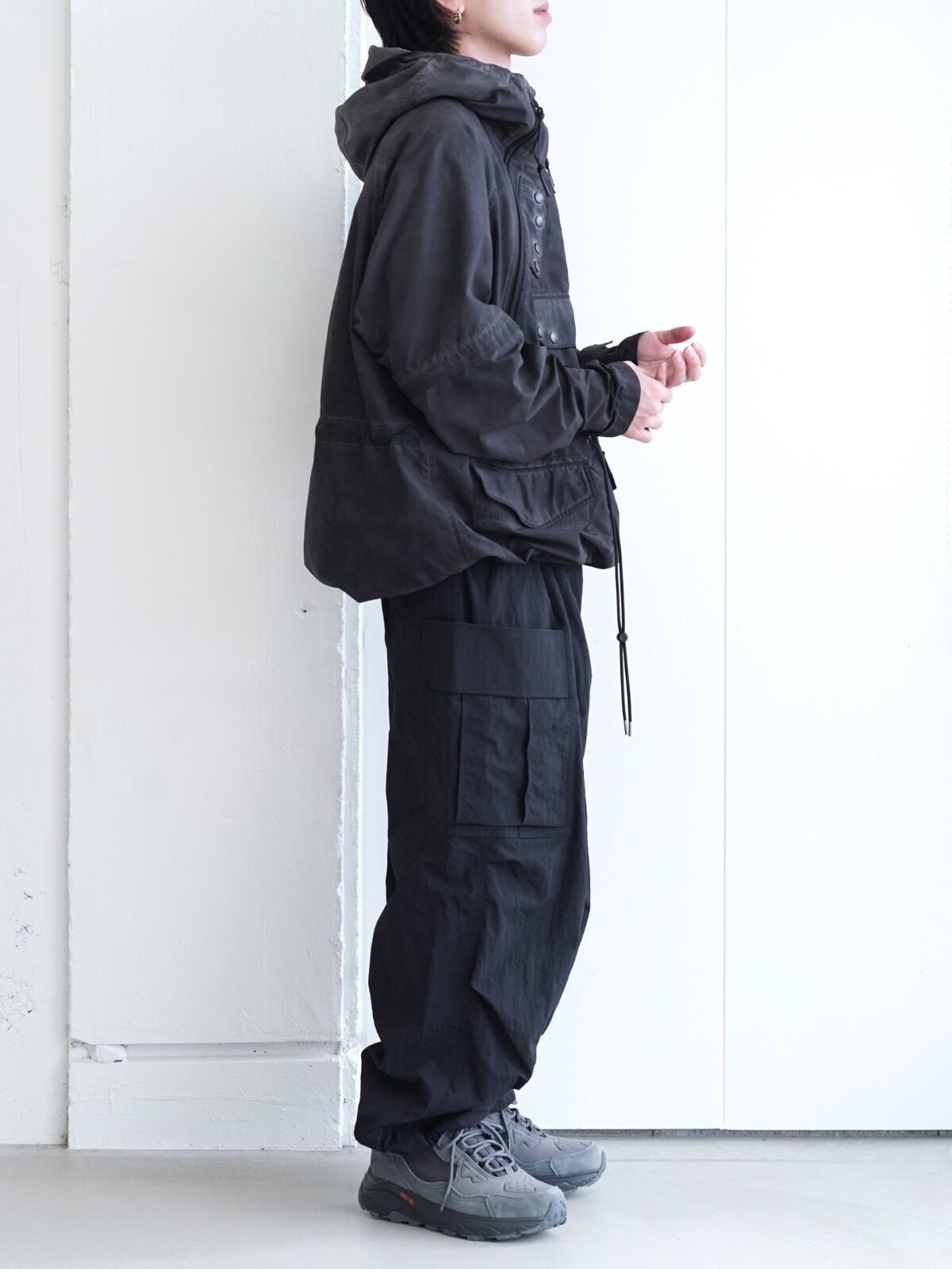 プロダクトトゥエルブ(Product Twelve)、フレッシュサービス(FreshService)のメンズコーディネート｜写真2