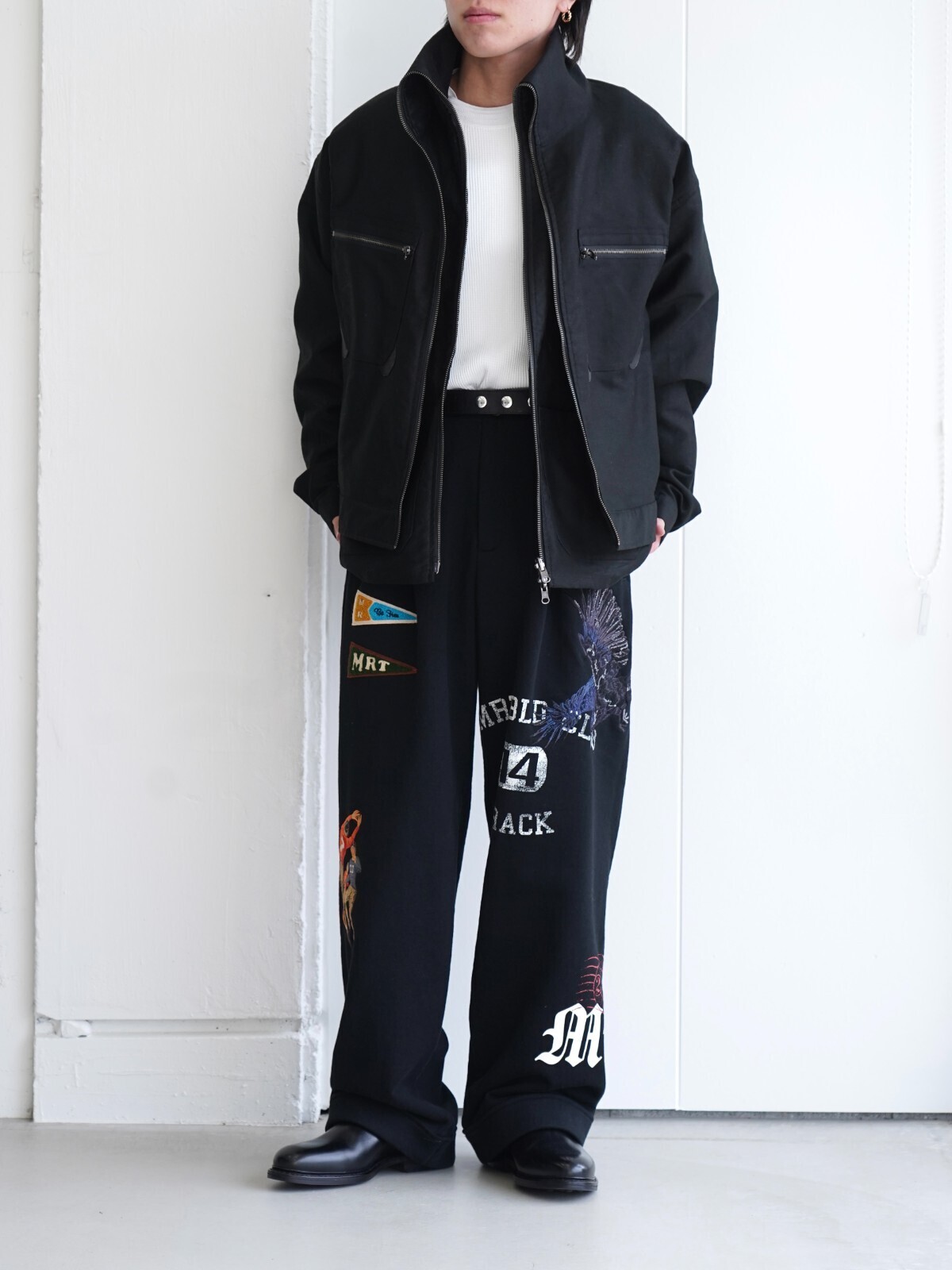 KHOKI、DAIRIKU、WONDER ROOM、Jalan Sriwijaya 남성 OUTFIT ｜Photo 2