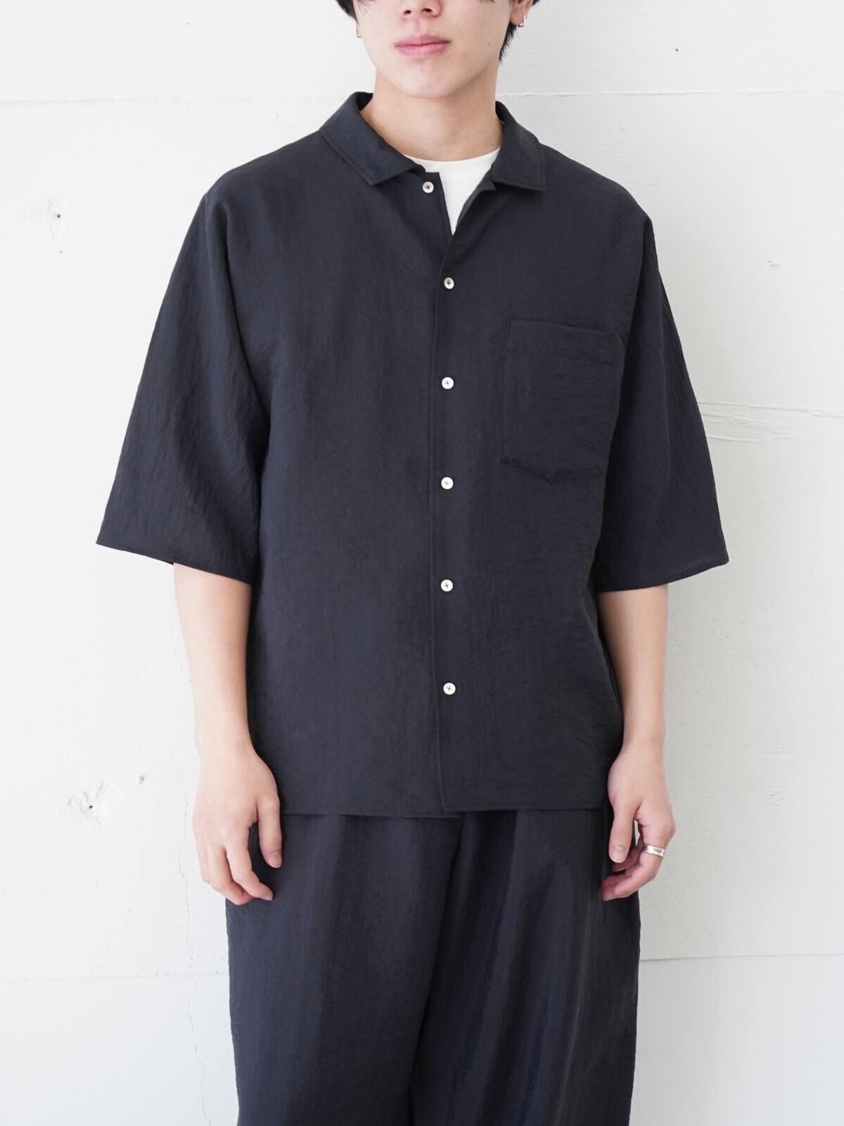 AXIS、Jalan Sriwijaya 남성 OUTFIT ｜Photo 4