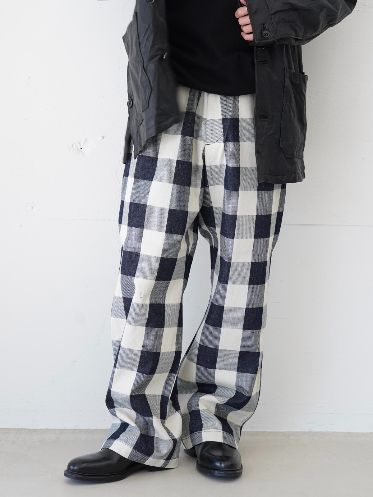 SEVEN BY SEVEN、YOKE、WONDER ROOM、Jalan Sriwijaya MENS OUTFIT ｜Photo 4