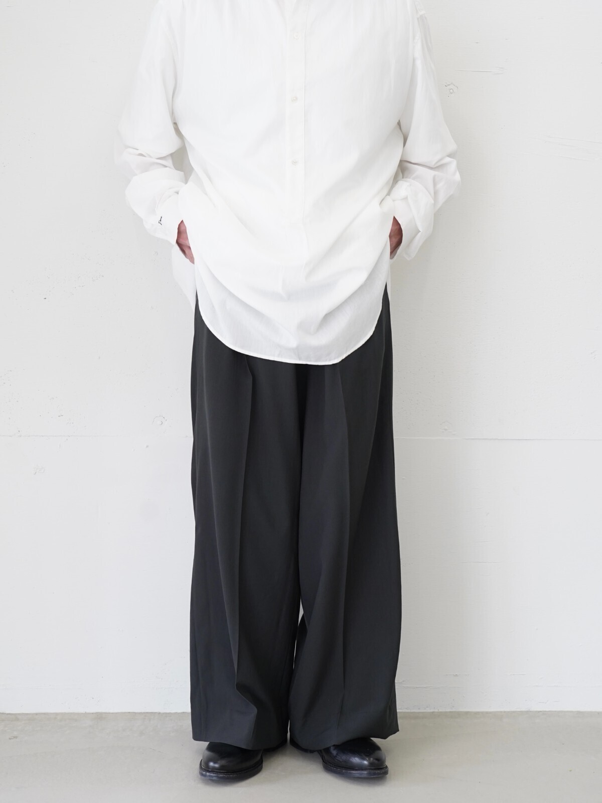 mister it.、YOKE、Jalan Sriwijaya 男士 OUTFIT ｜Photo 3