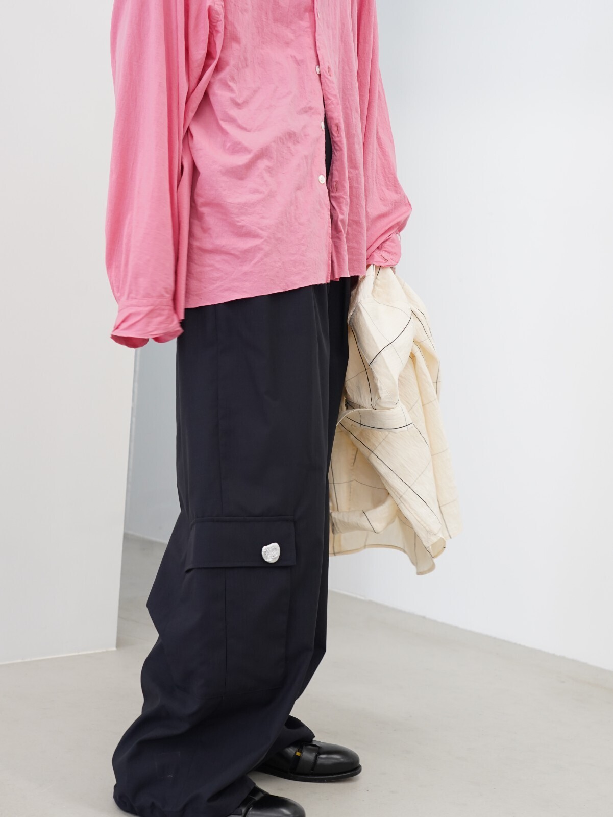 saby、KANEMASA PHIL.、FUJI、IRENISA、Jalan Sriwijaya WOMENS OUTFIT ｜Photo 3