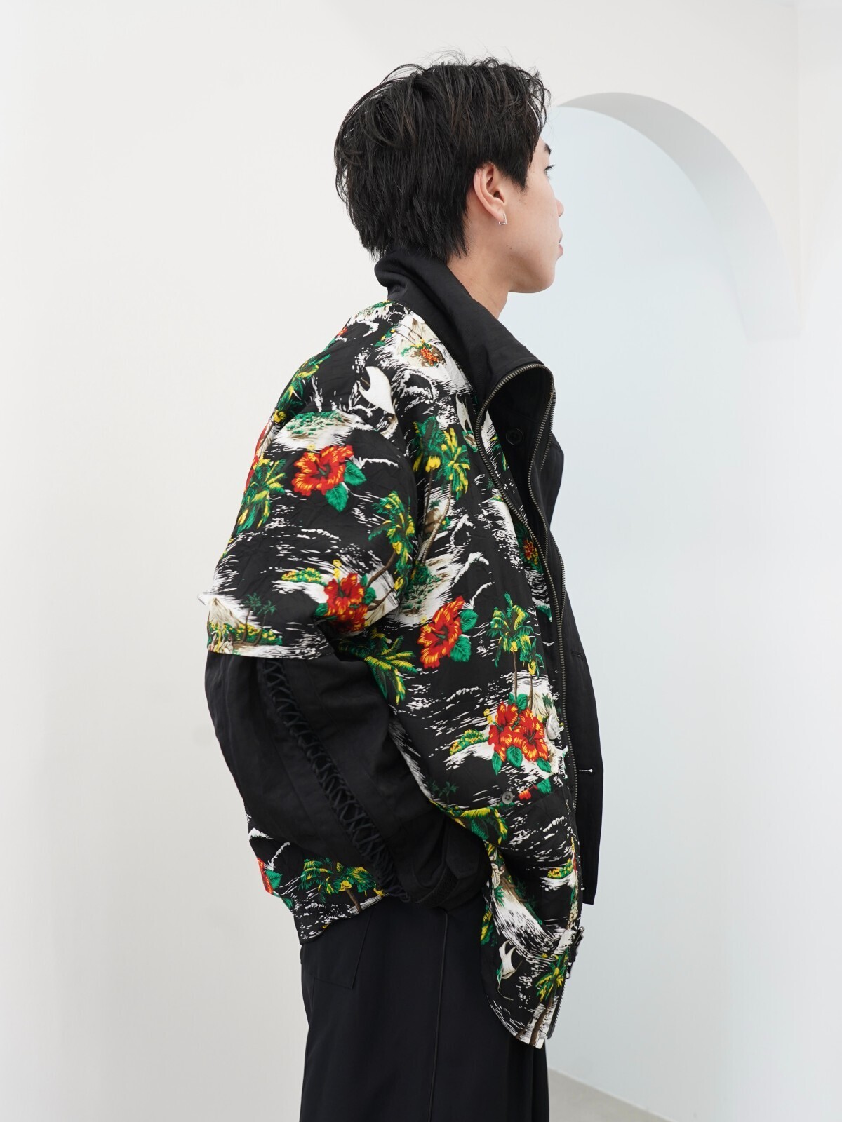 DAIRIKU、IRENISA、ANTHEM A、Jalan Sriwijaya 男士 OUTFIT ｜Photo 3