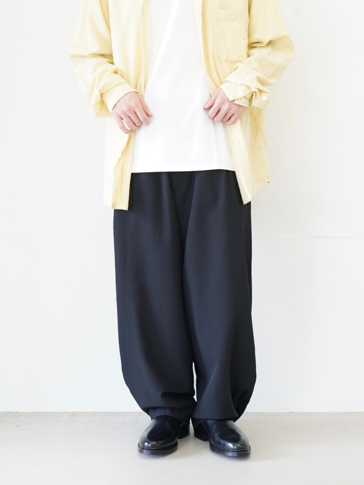 YOKE、FUJI、ANTHEM A、Jalan Sriwijaya MENS OUTFIT ｜Photo 3