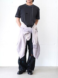 ダイリク(DAIRIKU)、ジェンイェ(JIAN YE)、ラムロフ(Lamrof)、ジー・エイチ・バス(G.H. Bass & Co.)のメンズコーディネート｜写真1