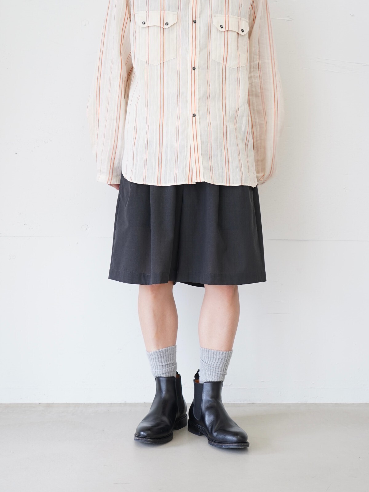 IRENISA、saby、Jalan Sriwijaya 남성 OUTFIT ｜Photo 3