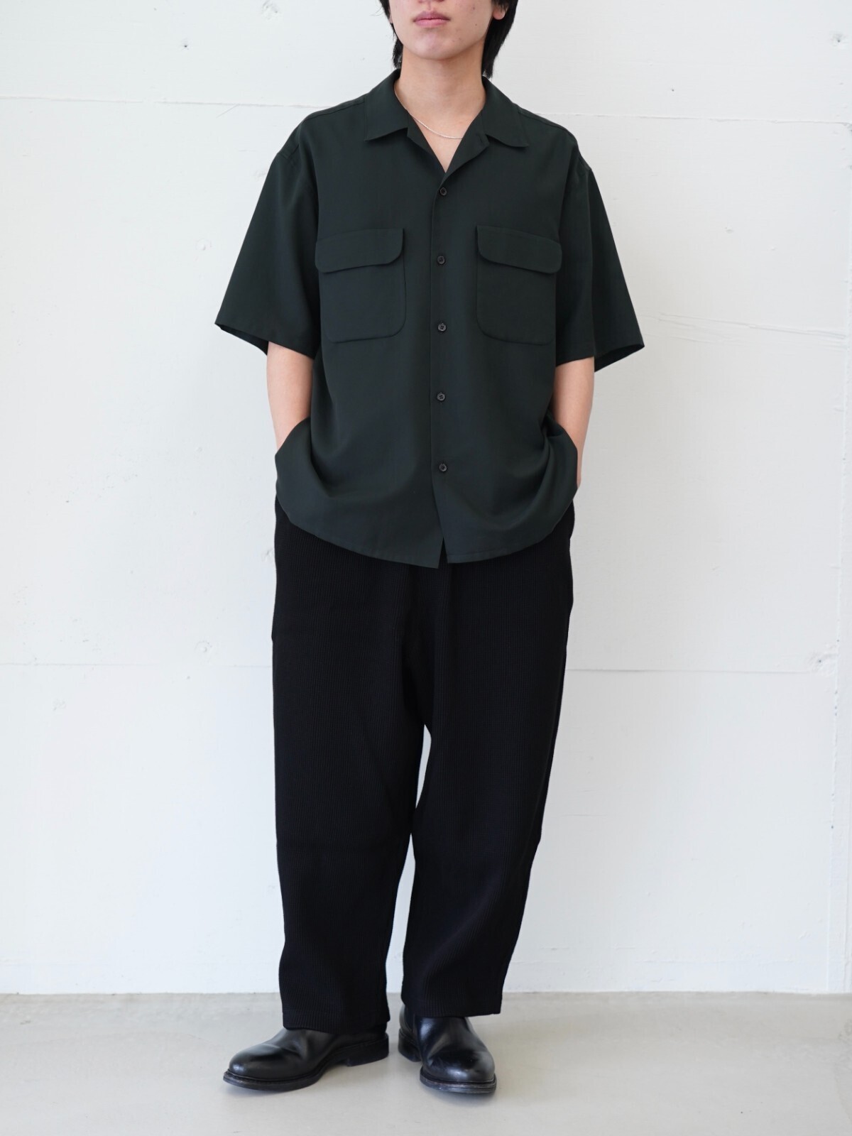SEVEN BY SEVEN、WONDER ROOM、Jalan Sriwijaya MENS OUTFIT ｜Photo 1