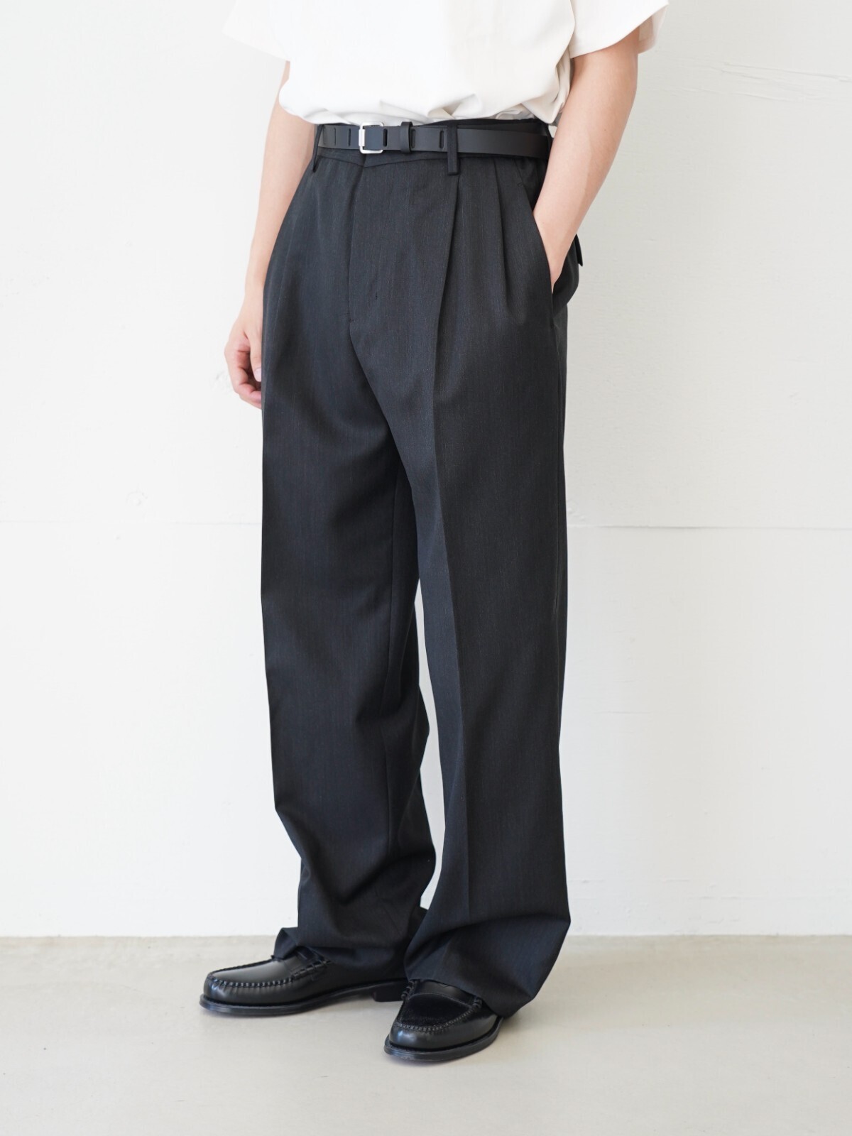 IRENISA、FUJI、Jalan Sriwijaya MENS OUTFIT ｜Photo 2