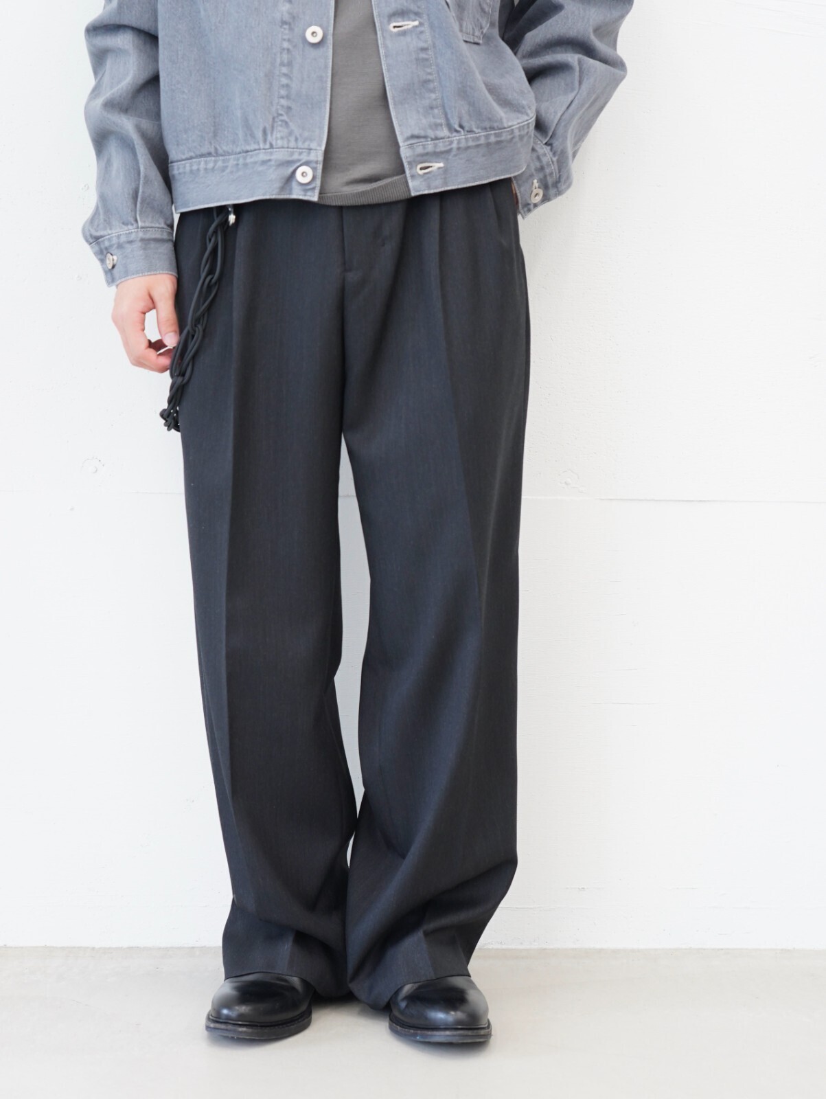 IRENISA、Product Twelve、NULABEL、Jalan Sriwijaya 男士 OUTFIT ｜Photo 3