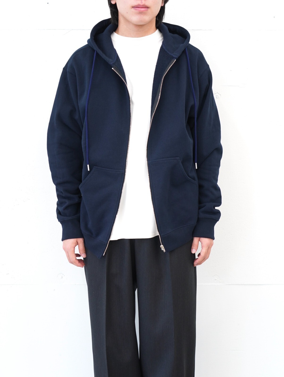 FUJI、IRENISA 남성 OUTFIT ｜Photo 2