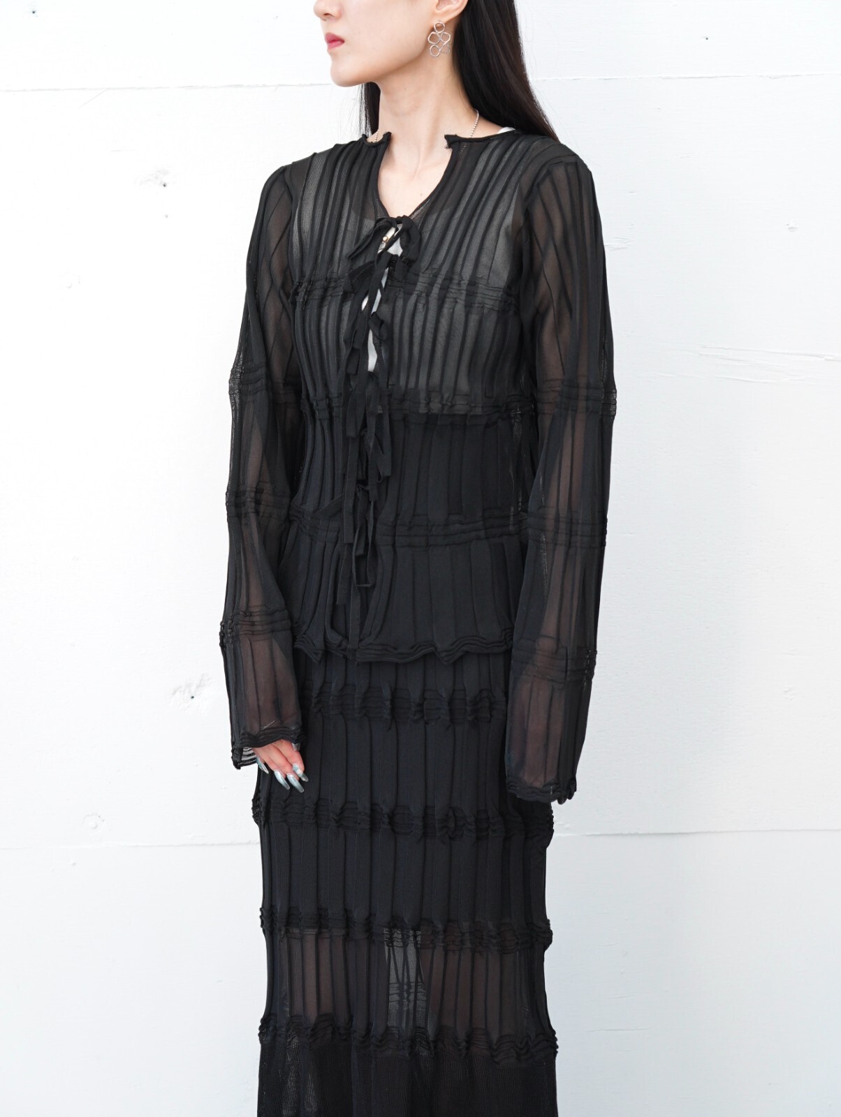 FUJI、OPEN SESAME CLUB 여성 OUTFIT ｜Photo 2