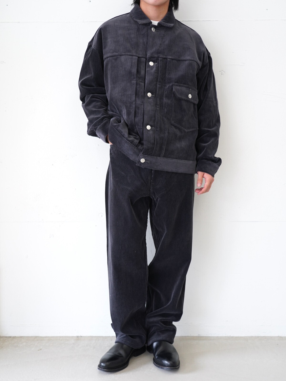 SEVEN BY SEVEN、WONDER ROOM、Jalan Sriwijaya MENS OUTFIT ｜Photo 1