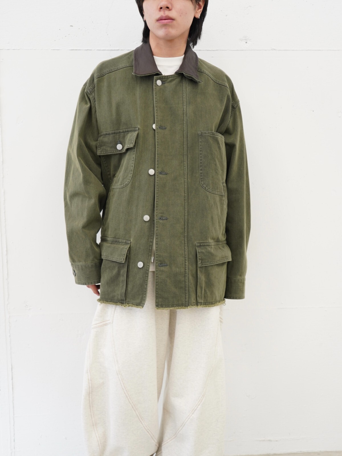 YOKE、KHOKI、Jalan Sriwijaya 男士 OUTFIT ｜Photo 2