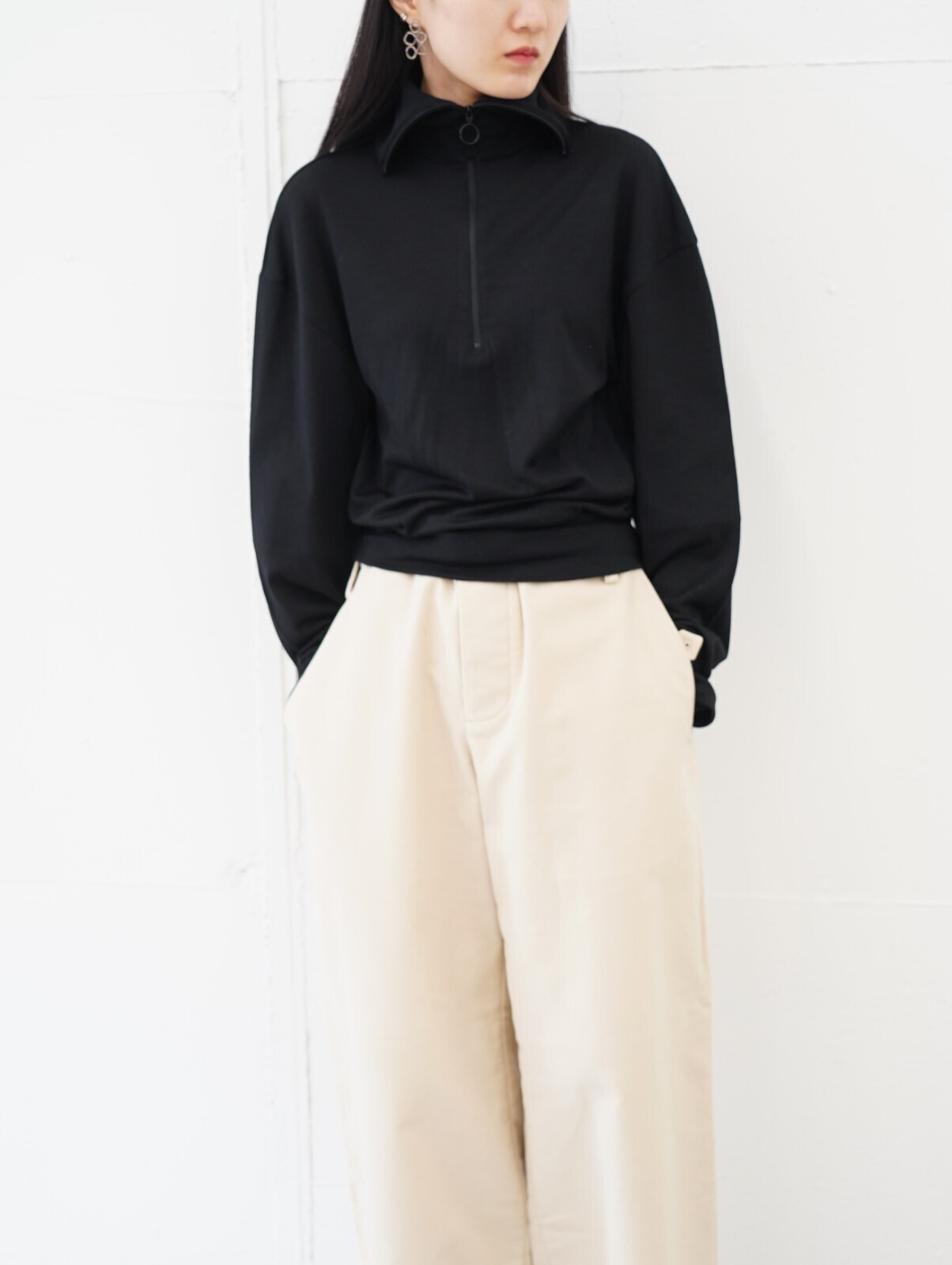 アンセム エー(ANTHEM A)、アクシス(AXIS)のレディースコーディネート｜写真2