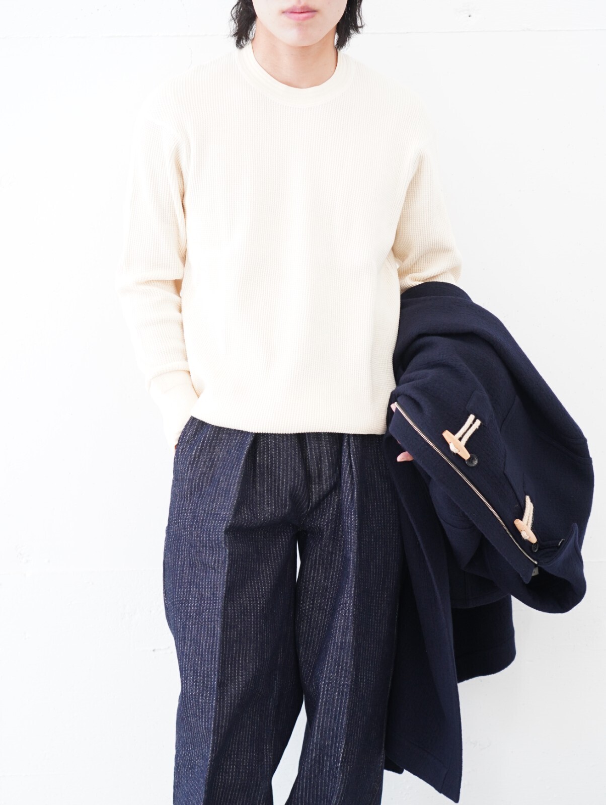 フジ(FUJI)、ワンダールーム(WONDER ROOM)、サバイ(saby)、ジャランスリウァヤ(Jalan Sriwijaya)のメンズコーディネート｜写真4