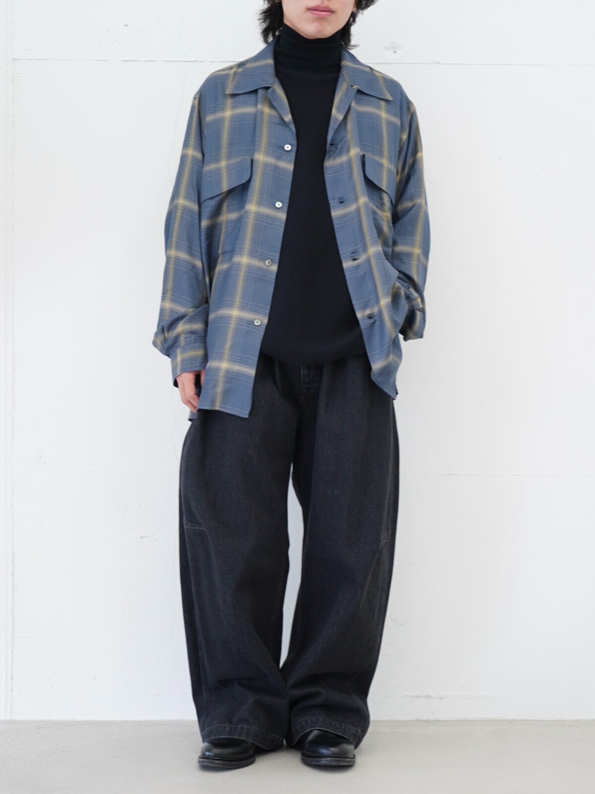 ヨーク(YOKE)、サバイ(saby)、プロダクトトゥエルブ(Product Twelve)のメンズコーディネート｜写真1