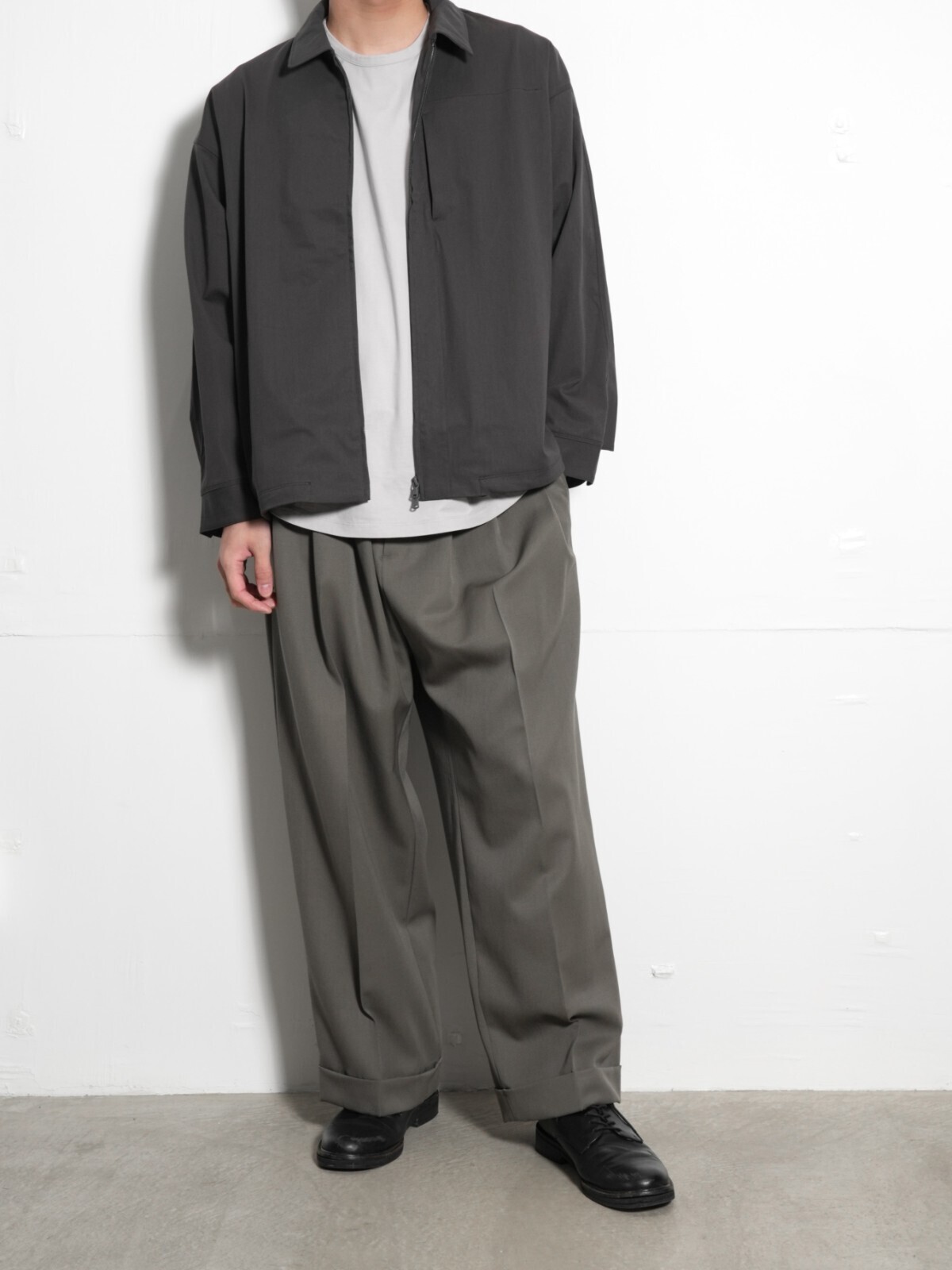 CURLY&Co.、Blanc YM 男士 OUTFIT ｜Photo 2